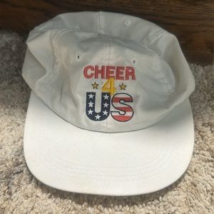 Vintage cheer for US hat